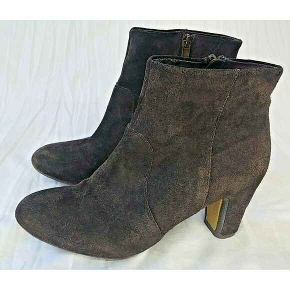 Kenneth Cole Reaction Zip Boot Bootie 6.5 M  Brown Suede “Look Over Here” - Picture 4 of 9